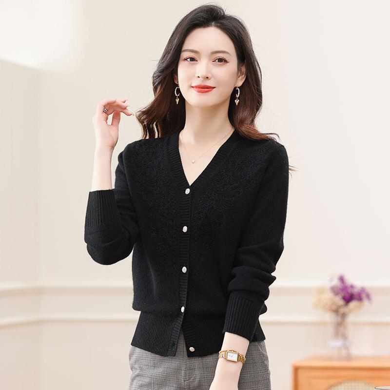 Cai Yang Women's V-Neck Cropped 100% Pure Wool Cardigan