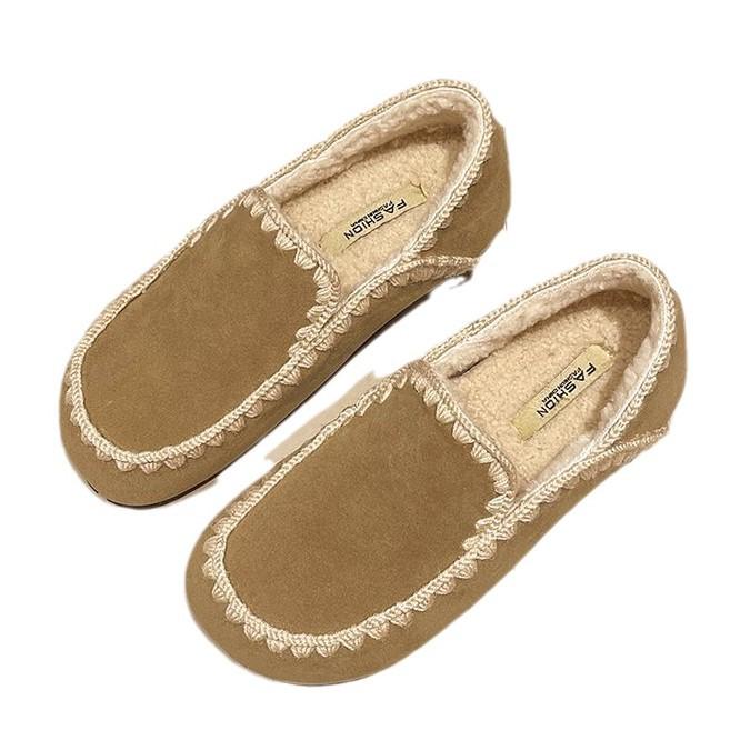 [Youshilai] Niche Design Flat-bottomed Velvet Loafers Women's 2025 Winter New Casual Versatile Doudou Shoes