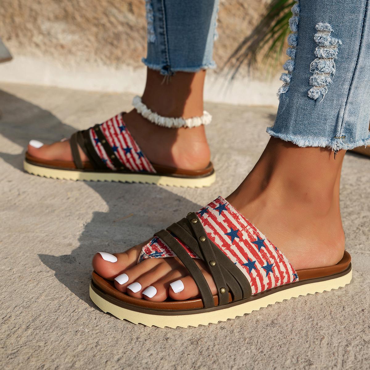 

Мода 2024 года, женские новые модные легкие удобные шлепанцы со звездами и полосками 42 красный