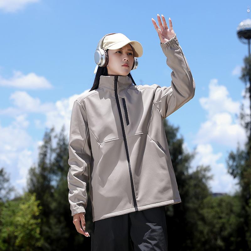 Soft Shell Assault Jacket for Men and Women, Autumn and Winter with Thick Fleece and Warm Jacket for Couples, Stand Up Collar Jacket