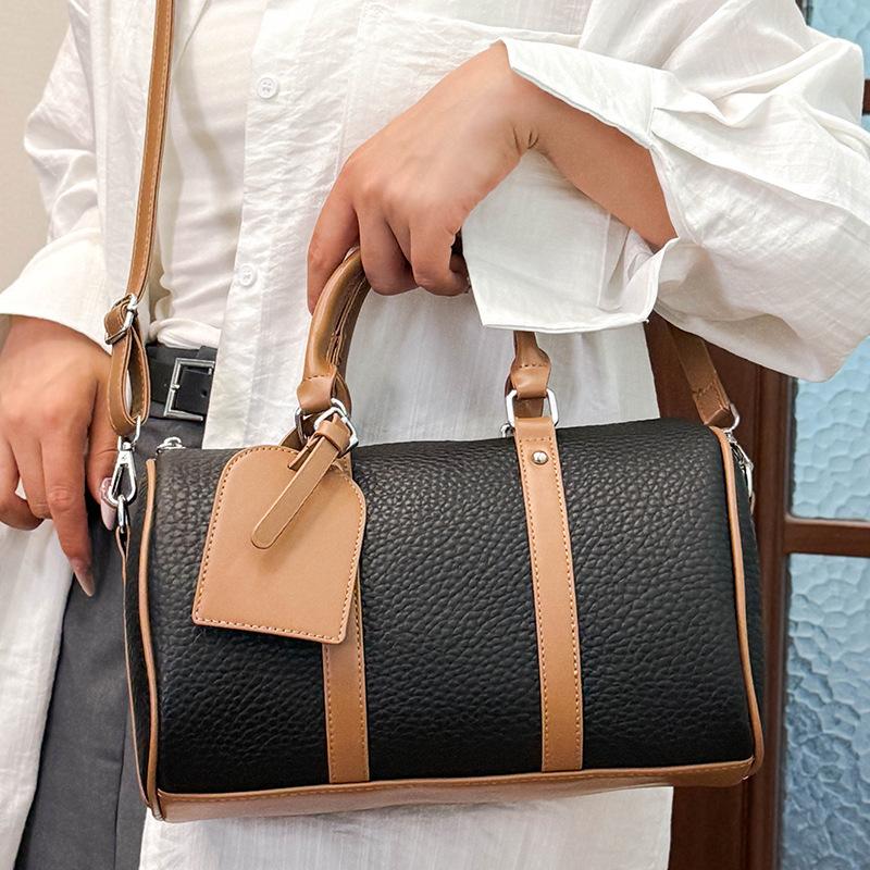 Korean Niche Fashion Bag Women's 2025 New Handbag Korean Version Small Bag Trendy High-value Shoulder Bag