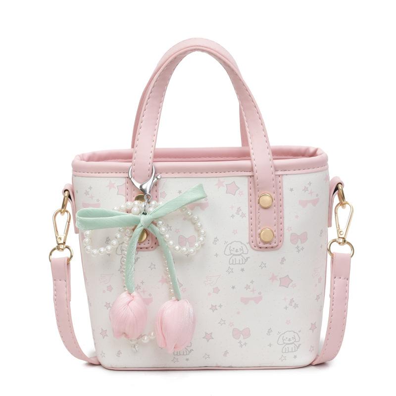 New Spring and Summer Fashion Casual Simple Small Fresh Niche Bucket Bag Women's Shoulder Commuter Bag