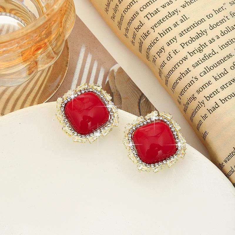 S Silver Needle Diamond Pearl Square Stud Earrings Vintage Trend Earrings Earrings