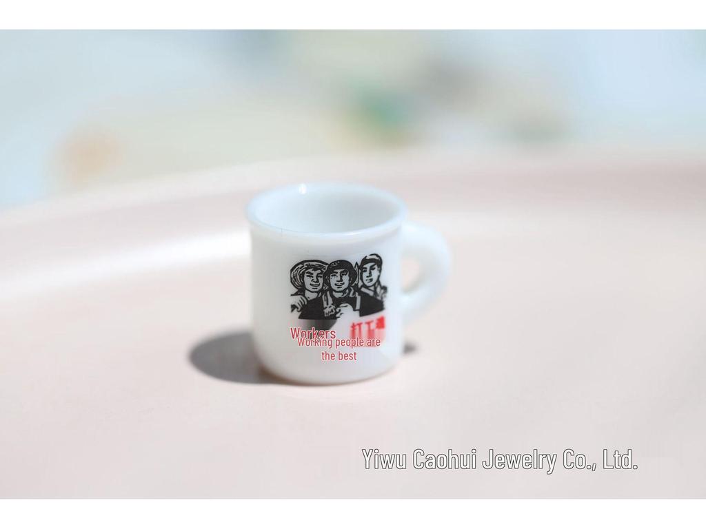 Mini People Simulation Enamel Mug Ornament: DIY Resin Jewelry Craft Material for Dollhouses
