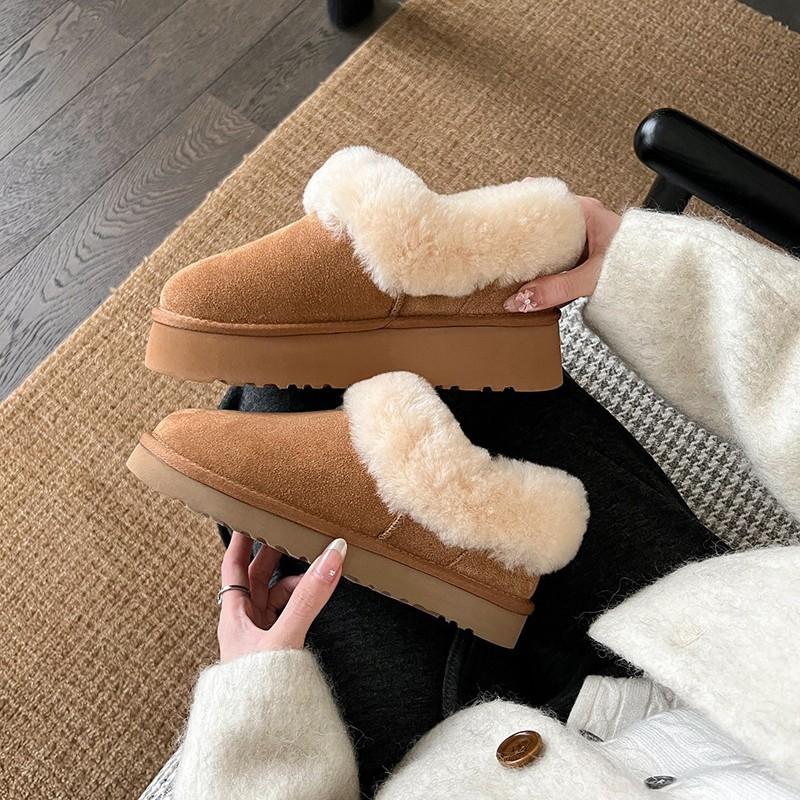 Internal and external wool integrated low-top warm snow boots women's winter piled and thickened 2025 winter fluffy shoes warm models