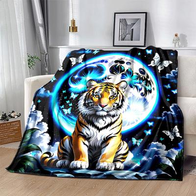 1pc Tiger Printing Lightweight Flannel Blanket, Comfortable and Warm Blanket, for Camping Sofa Bed and Couch Office, In All Seasons