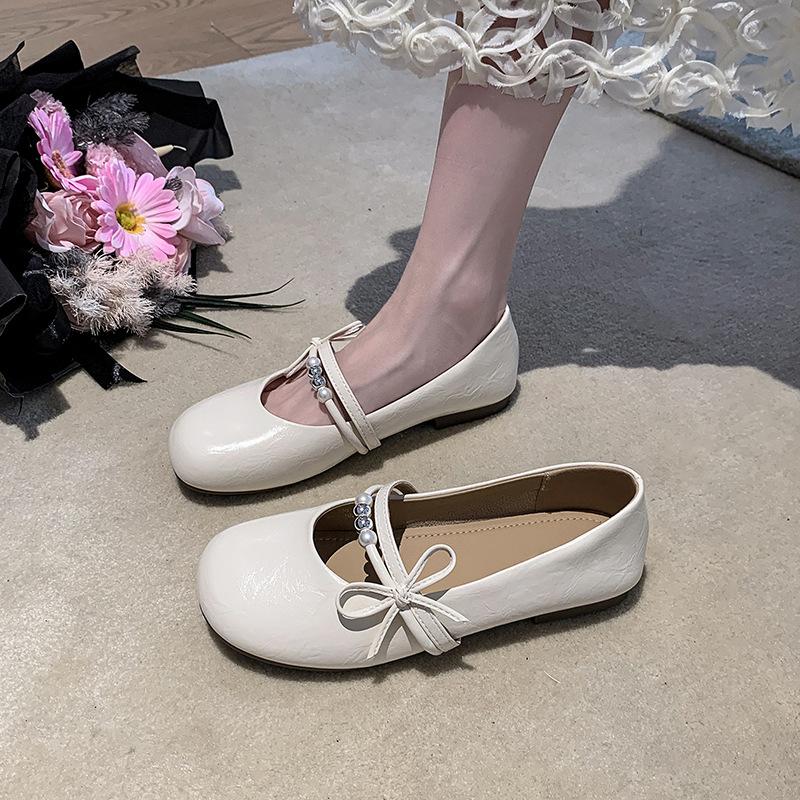 French Mary Jane shoes women's white 2025 spring new fashion soft sole comfortable and not tired feet fairy style single shoes