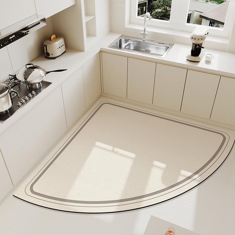 VIKAMA Cream Fan Carpet For The Kitchen Can Be Rubbed, Washable, Oil-Proof Floor Mat Heart-Shaped Non-Slip Mat Home Decoration