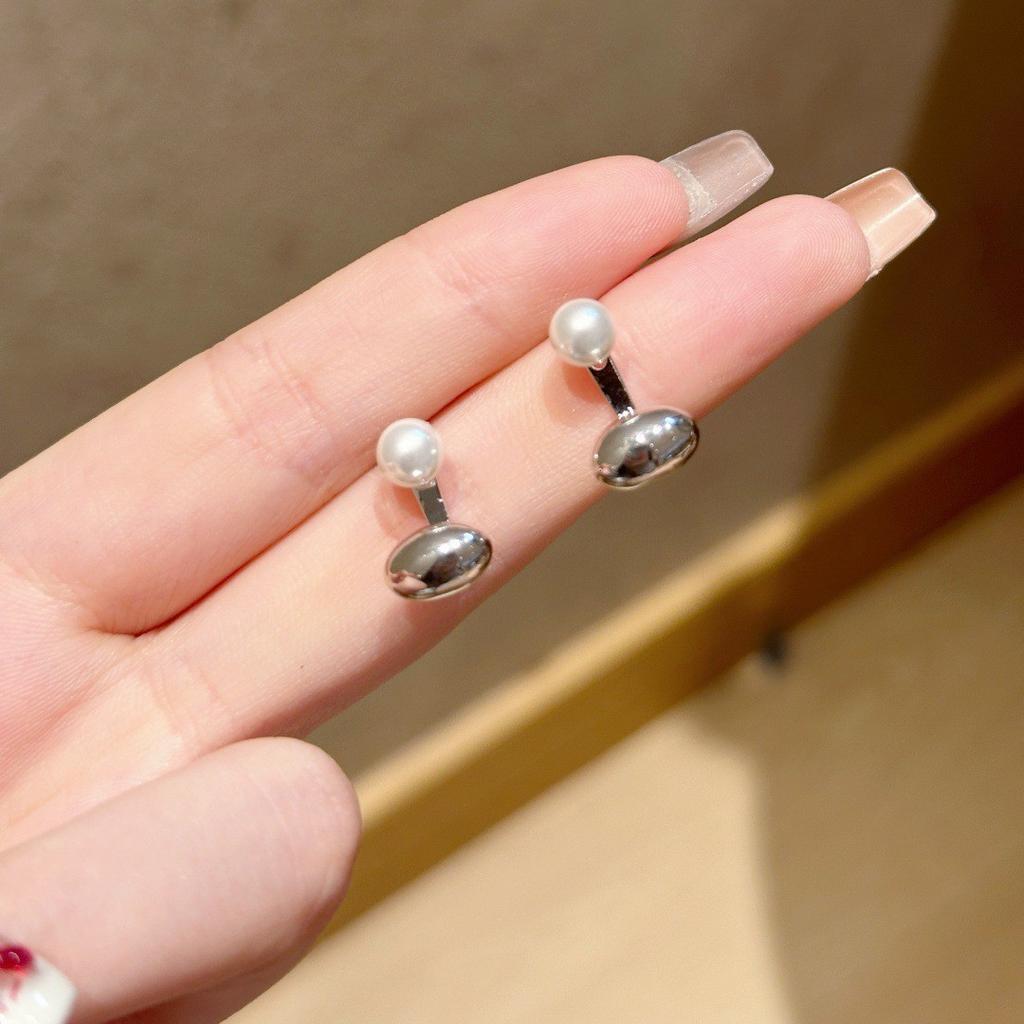 Two pearl small silver bean stud earrings women's earrings 2026 design sense high-end temperament earrings