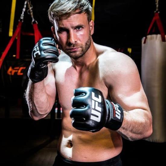 Official UFC Fight Gloves XS Men's