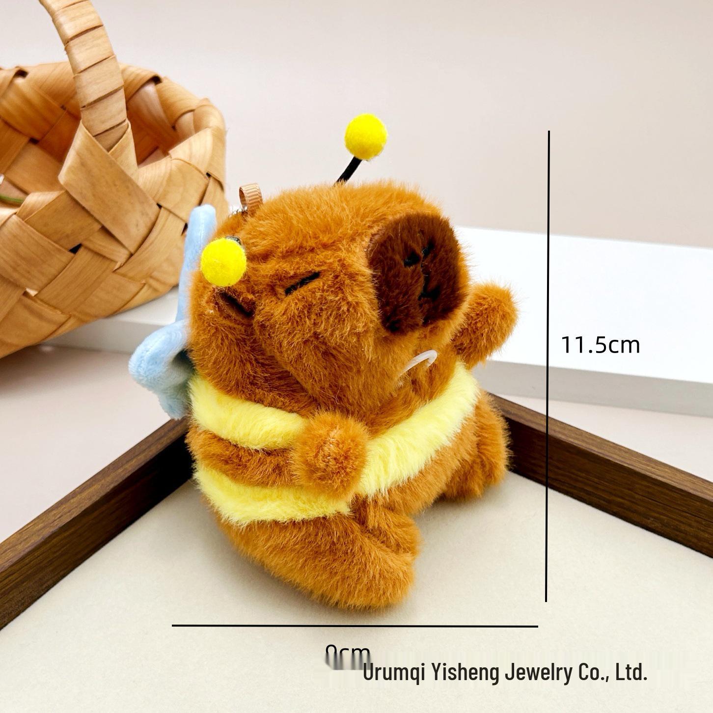 Cartoon Bee Capybara Vibrating Keychain: Cute Capybara Doll Small Gift Bee Capybara with Wings Vibrating
