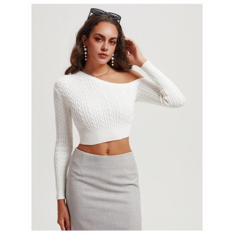 Women's Autumn and Winter Twist Wool Knit Straight Off-the-shoulder Long Sleeve Short Pullover Sweater Top