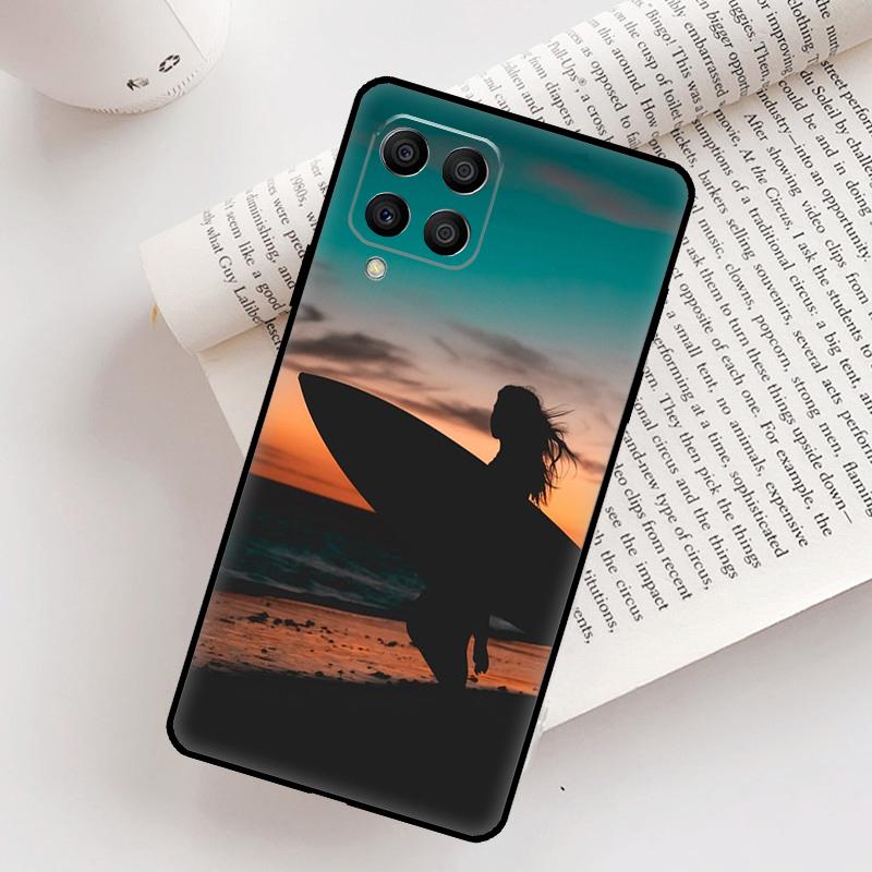 Surfing Art Surf Girl Case For Samsung Galaxy M12 M56 M06 M32 M52 M35 M55 M15 M11 M13 M14 M16 M36 M31 M53 M34 M54