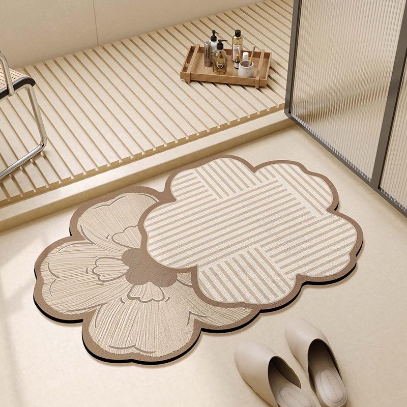 Anti-Slip Absorbent Bathroom Mat: Irregular Flower Design, Dirt-Resistant Diatomaceous Earth