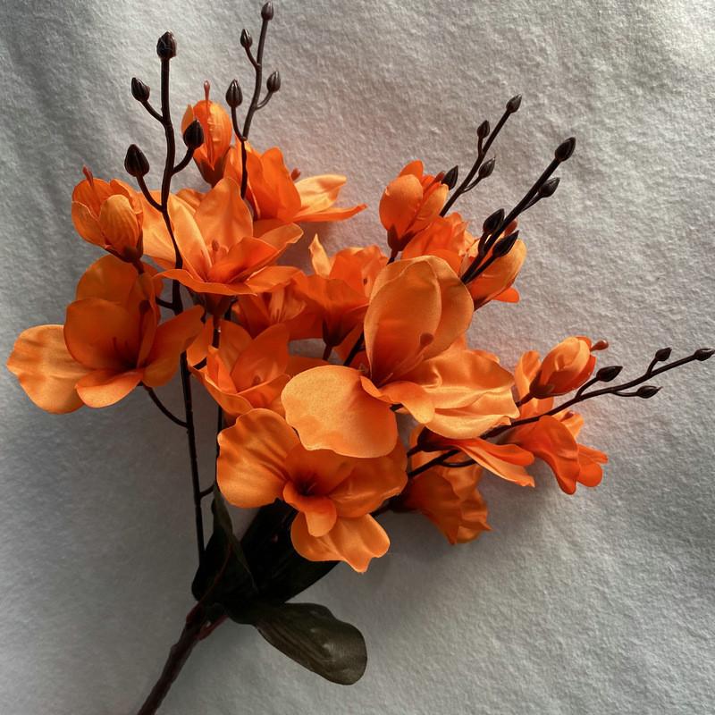 Lifelike Magnolia Bouquet For Wedding Decorations And Home Interior Design