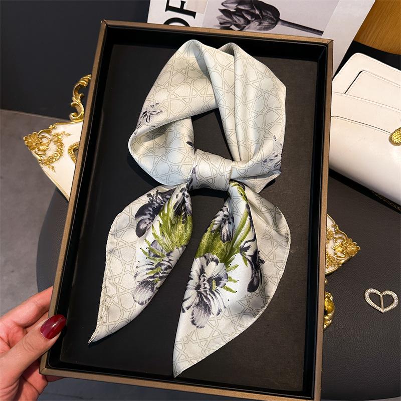 Women's 70cm Leopard Print Silk Scarf - Versatile Square Scarf for Professional and Casual Wear