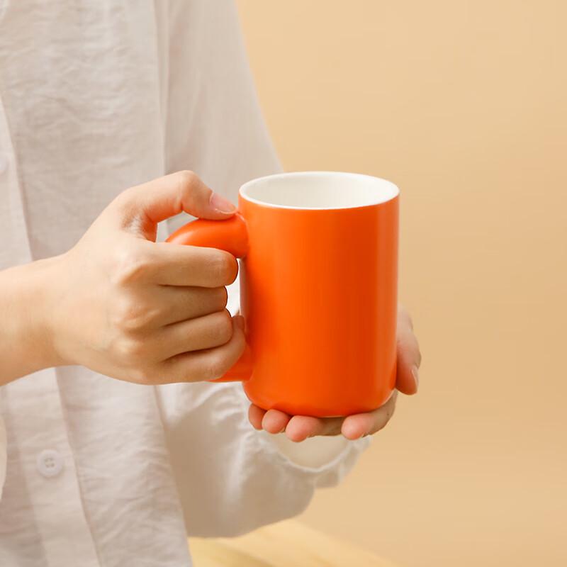 Veidoo Minimalist Big Ear Ceramic Mug