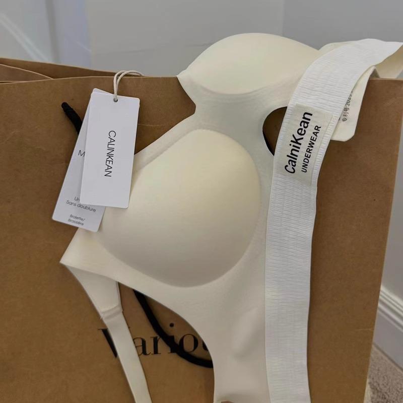 

Женский бесшовный бюстгальтер с мягкой поддержкой: Легкая поддержка, Телесный цвет, Боковая поддержка, Сборка для маленькой груди L: 34/75 ABC Cup