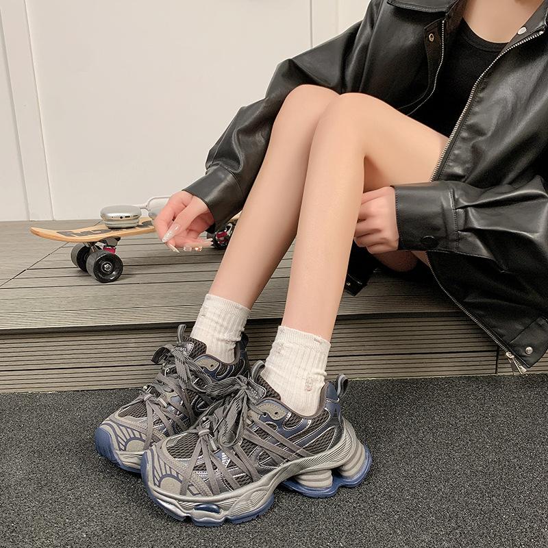 European Station Leather Platform Dad Shoes Women's 2025 Spring New Heightening Breathable Round Head Niche Sports and Leisure Shoes