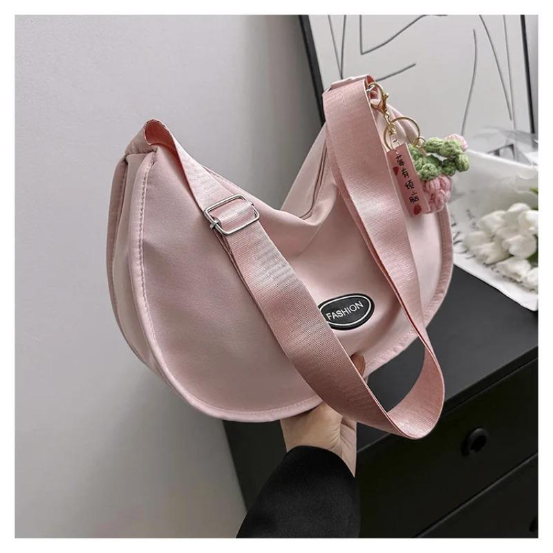 Simple Shoulder Bag with Pendant Fashi Handbags Women's New Glossy Dumpling Bags Niche Versatile Commuting Crossbody Bags