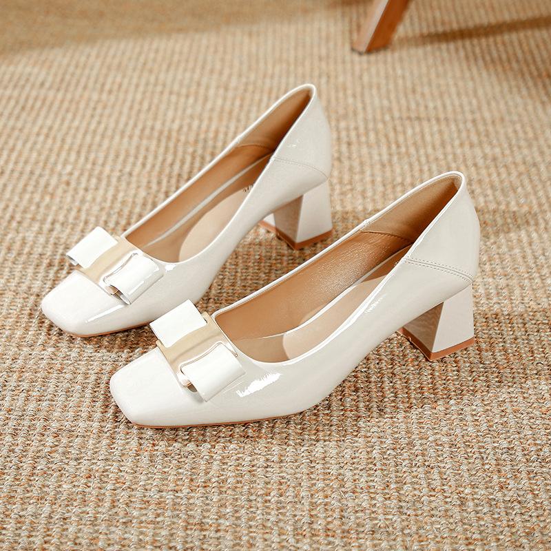 White High Heels Thick Heel Not Tired Feet 2025 New Versatile Women's Shoes Shallow Mouth Square Head Shoes Patent Leather Middle Heel Single Shoes