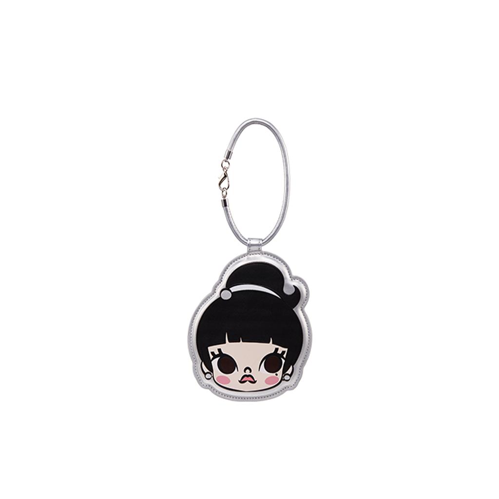 POP MART MOLLY Daily Look Collection Card Sleeve Pendant Blind Box Products, Single Mystery Box