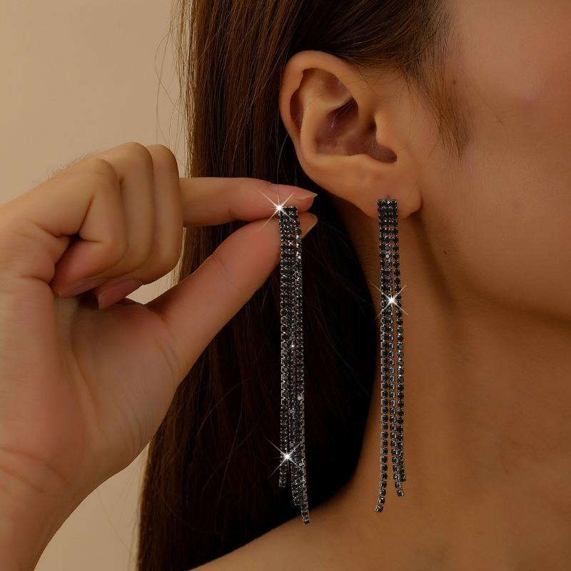 Water Drop Pendant Earrings Temperament Personality Simple Versatile Commuter Earrings Women's Accessories