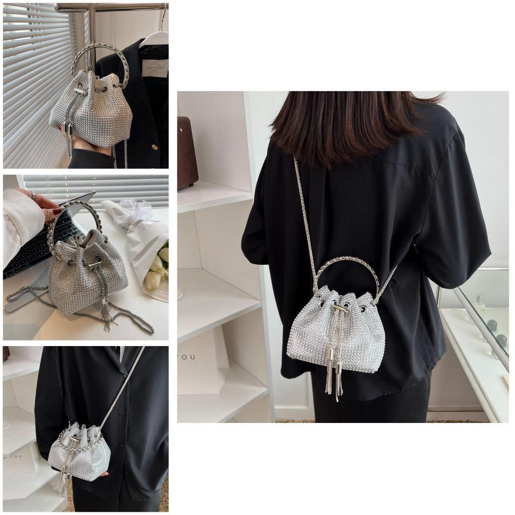 Fashion Solid Color Rhinestone Decoration Women Casual Shoulder Chain Bag For Street Style Womens Fashion