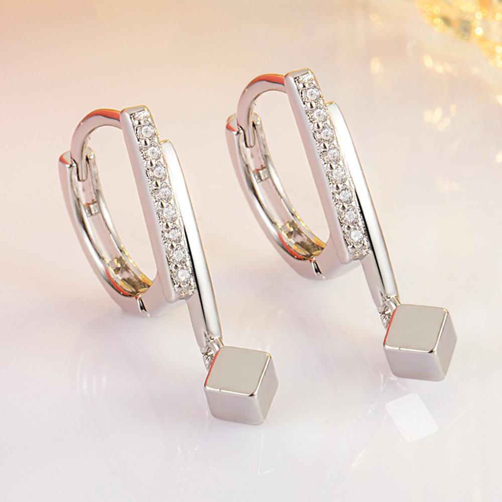 Koreanische Ohrringe Geometrische Quadrat Ohrringe Ohr Clip Weibliche Temperament Minderheit Ohr Schnalle Kalten Wind Ornament