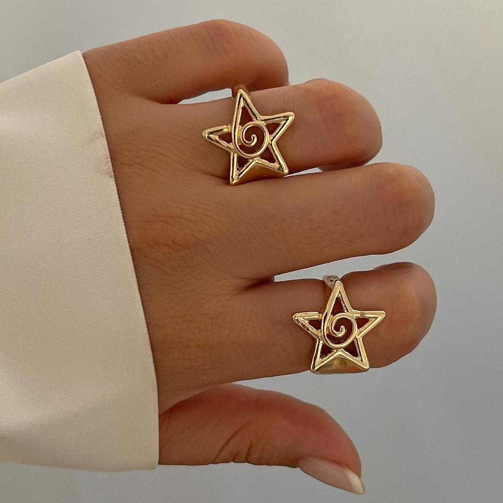 Women's Geometric Hollow Star Ring Set – Chic and Cool Design