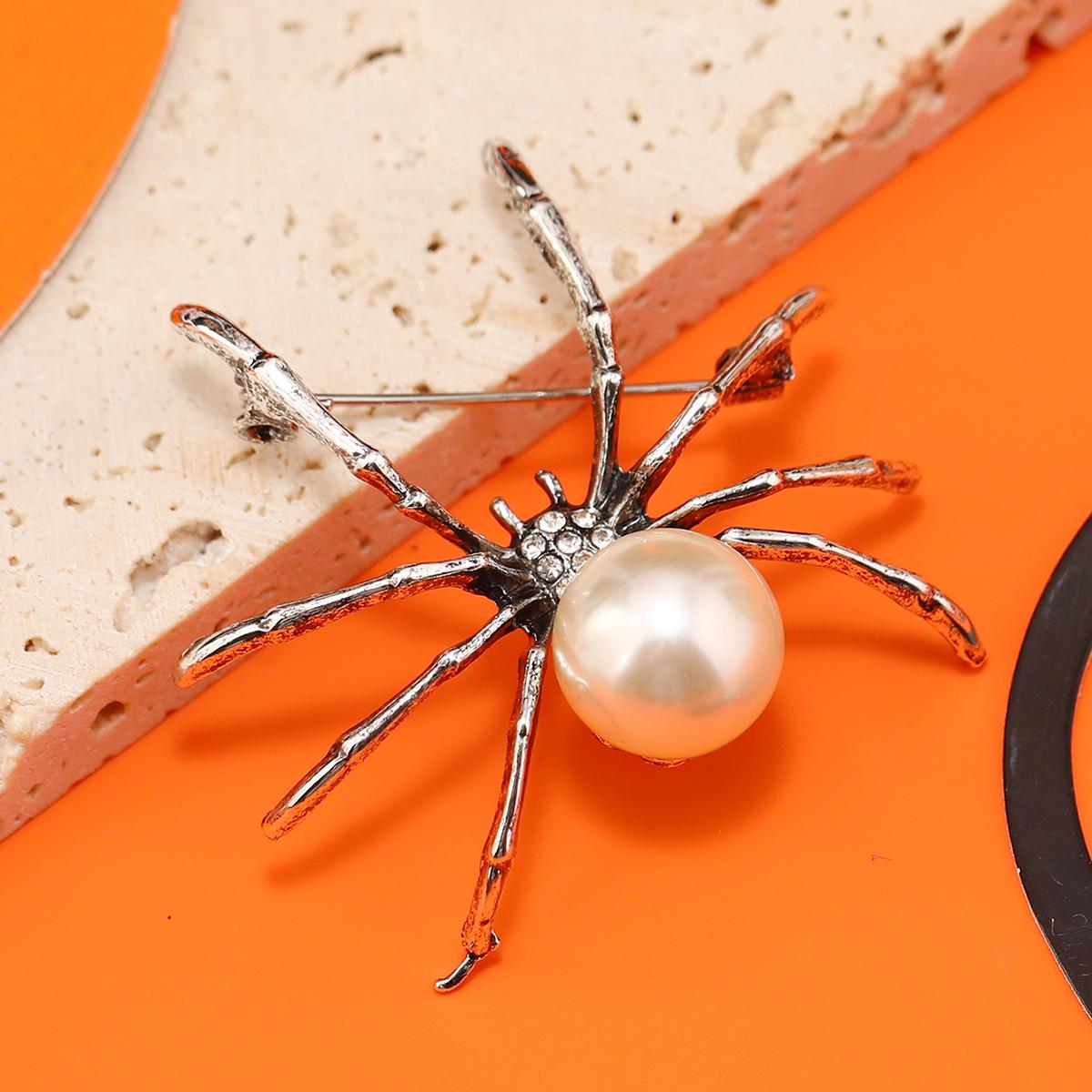 Korean White Red Spider Rhinestone Brooch - 2023 Trendy Retro Metal Women s Jewelry Accessory