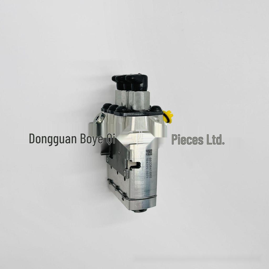 Premium Pump Head 16006-51011/104205-3071 for D722 Engine