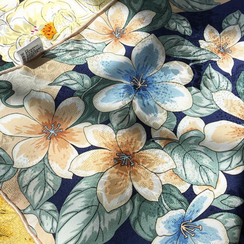 High-Quality 19 Mmi Double-Sided Heterochrome Dill Silk Large Square Scarf Mulberry Silk Silk Scarf Shawl Women
