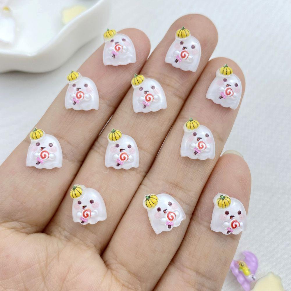 50Pcs New Cute Resin Small Halloween Collection Flat Back Ornament Jewelry Making Manicure Hairwear Accessories
