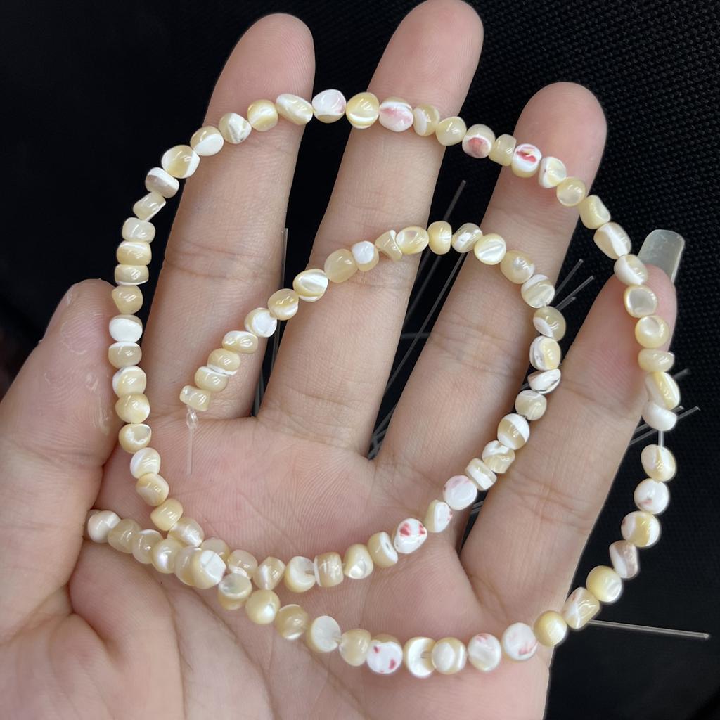 1String, Natural Shell Beads 5-6mm, Boho Style Irregular Chip Loose Spacer Beads for DIY Bracelet & Necklace Accessories Jewelry Making Supplies 38cm