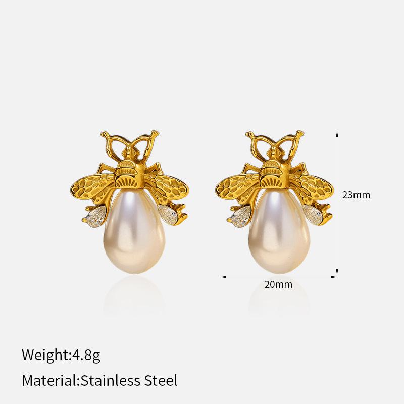European and American retro bee pearl titanium steel stud earrings women's fashion temperament light luxury stainless steel earrings electroplated 18K