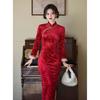 Roter Samt und Samt Winterkleidung nationaler Stil neuer chinesischer langärmeliger verbesserter Cheongsam Winter dick Damen High-End Neujahrskleidung