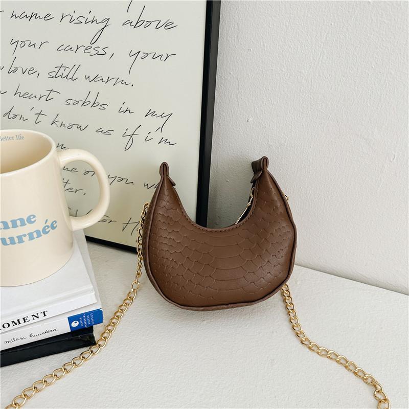 Trendy Lightweight Kids Shoulder Bag Adorable Dumpling Design For Boys And Girls