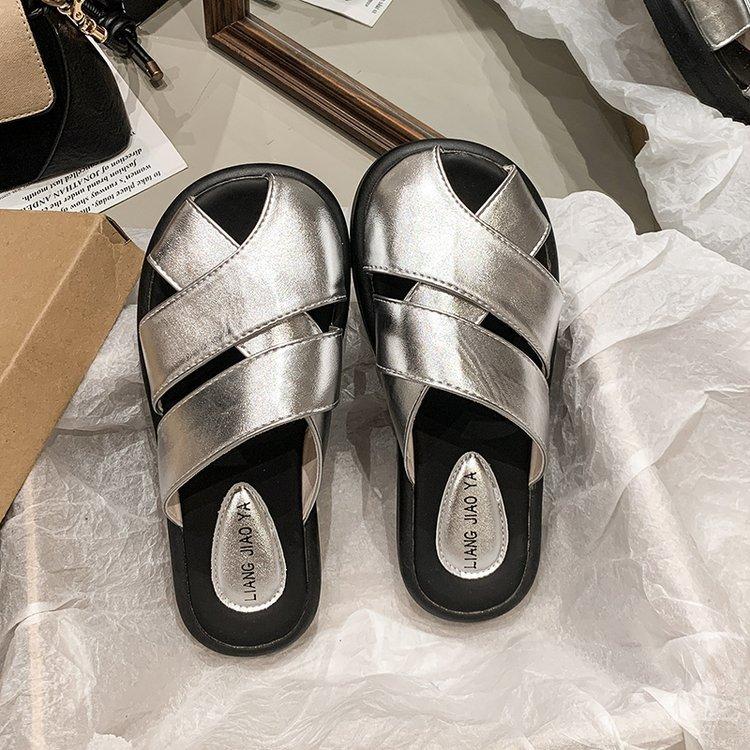 Soft~ Baotou half slippers women's 2025 summer new versatile new Korean version hollow beach sandals Rome