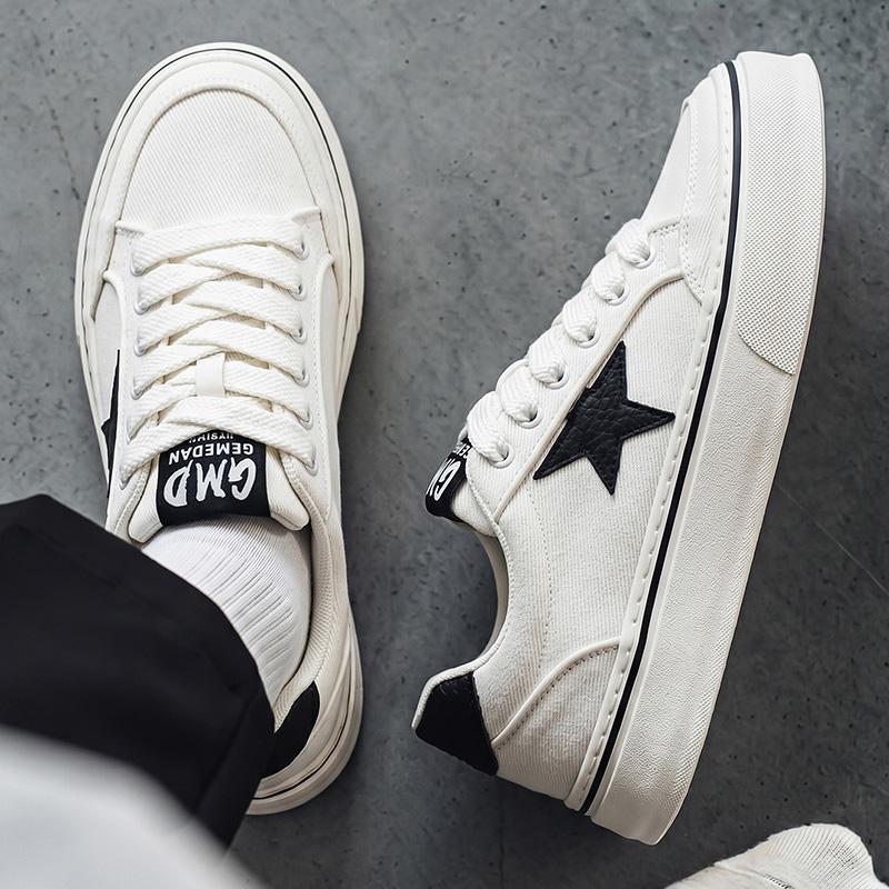 New Men's Classic Four Seasons Fashion Low Top Skateboarding Shoes Comfortable Soft Sole Sneakers