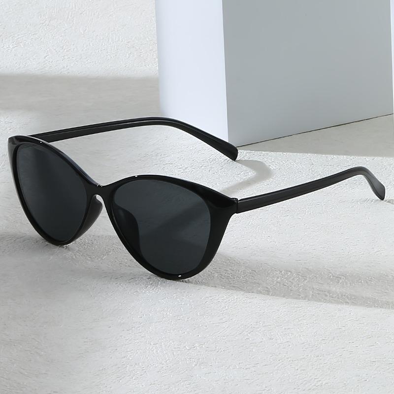 A fashionable pair of fox head cat eye glasses - decorative glasses suitable for skating and outdoor activities