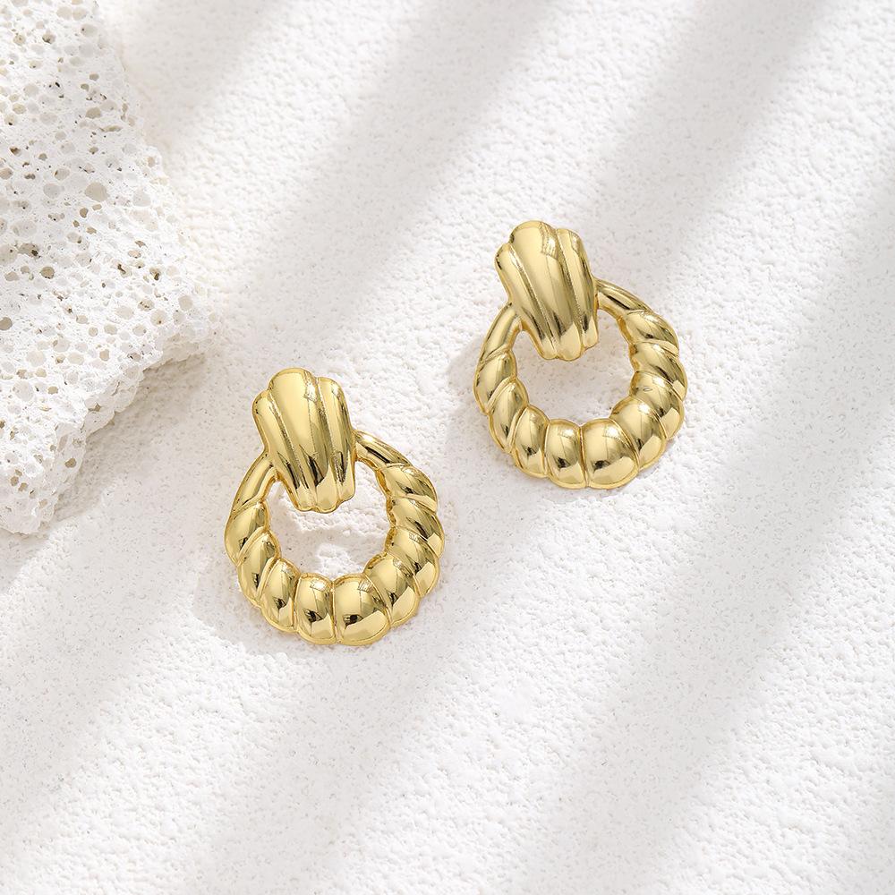 Exaggerated Geometric Texture Stainless Steel Stud Earrings Women'S Personality Niche Design Earrings Light Luxury High-End Earrings