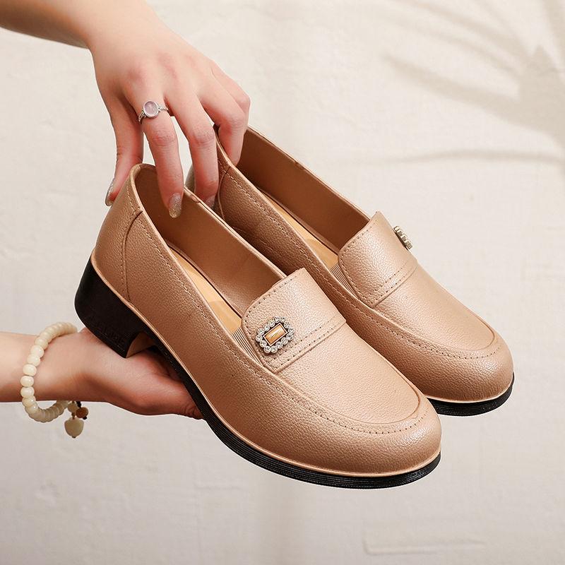 Fashion New Waterproof Slip On Rain Shoes Woman Low Top Heels Kitchen Galoshes Ladies Easy Rainy Day Shoes Soft Female Chef Work Shoes