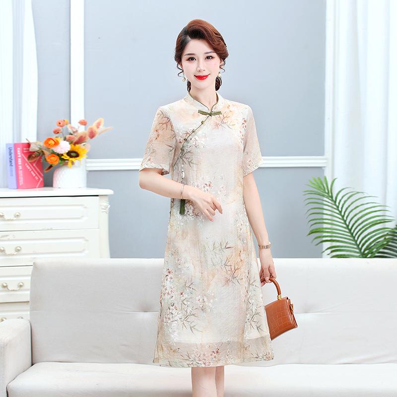 Elegant Summer Cheongsam Dress for Middle-Aged Women