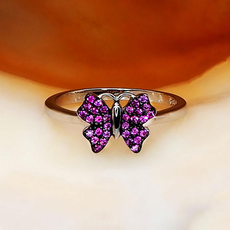 S925 Silber Mikropavé roter Korund Schmetterling Tier Ring Schmuck