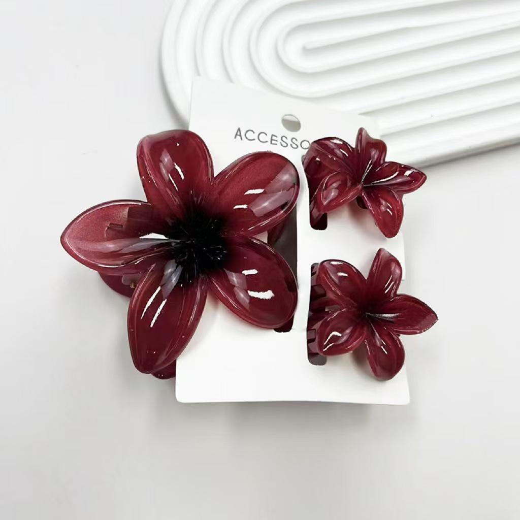 Sada skřipců do vlasů s frangipani: Květinové vlasové doplňky s imitací mramoru pro módní svátky