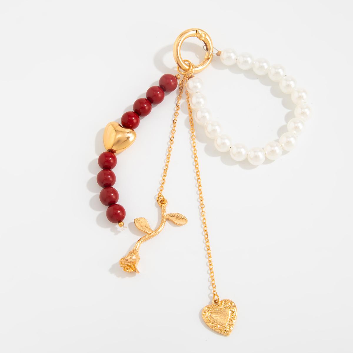 Rose Love Pendant, Bag Chain Pendant, Fashionable Imitation Pearl Beaded Keychain Pendant.