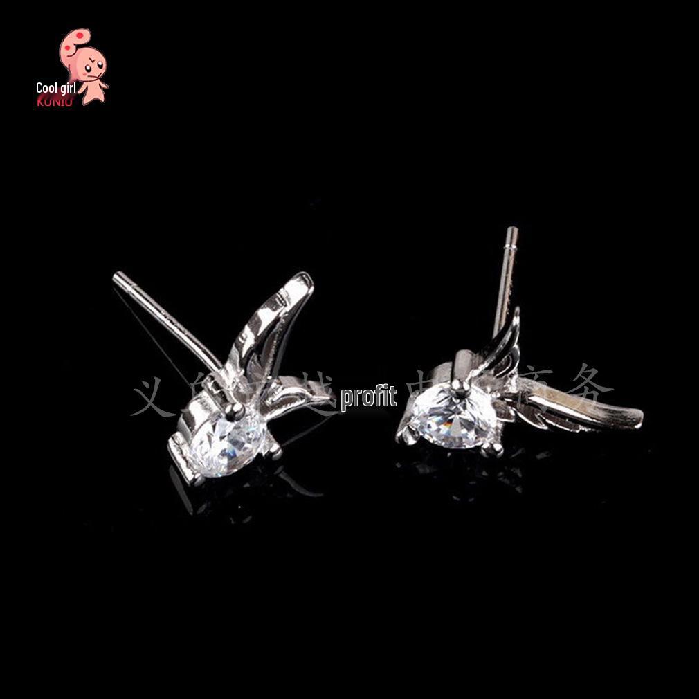 2017 Angel Wings Fashion Mini Stud Earrings - Small Ear Accessories