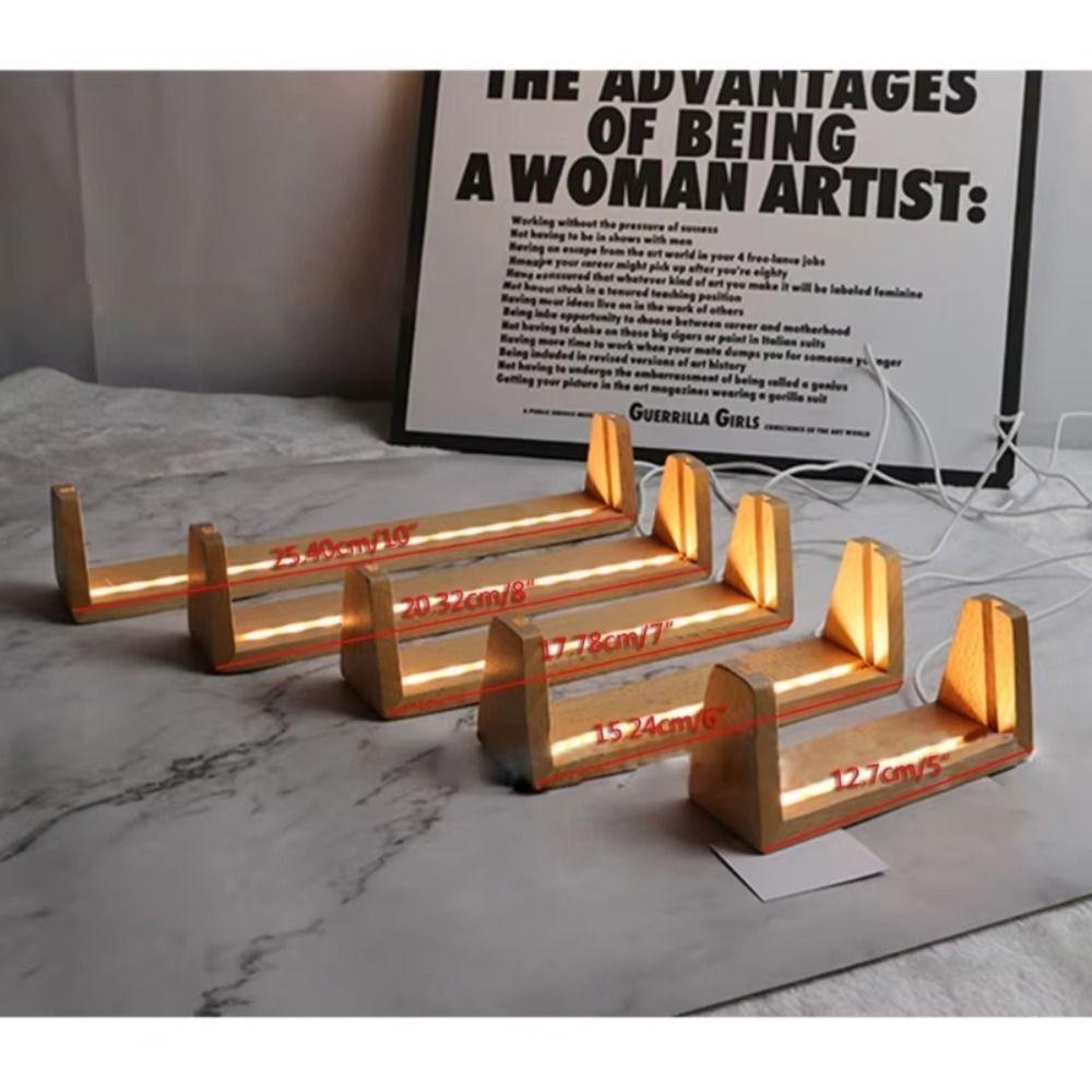 Teplé světlo Dřevěná osvětlená základna Design ve tvaru U Akrylové karty Stojany na vystavení 3D Krystaly Vystavení