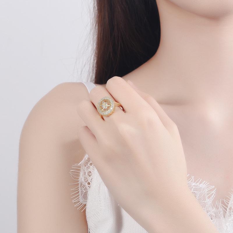 Personalized Luxury Zircon Flower Oval Wedding Ring for Women